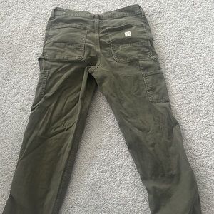 American Eagle green cargo pants